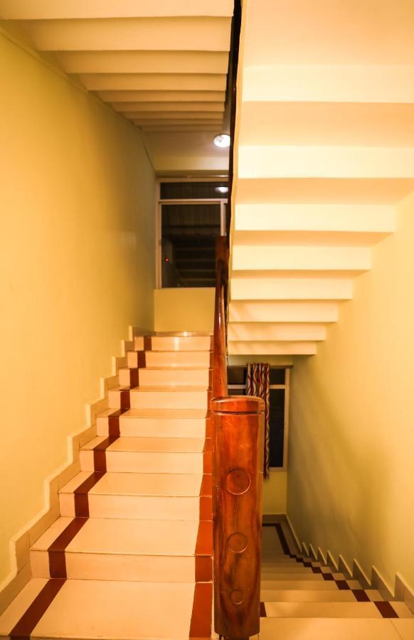 Hotel Emerald Inn Munnar Exterior photo