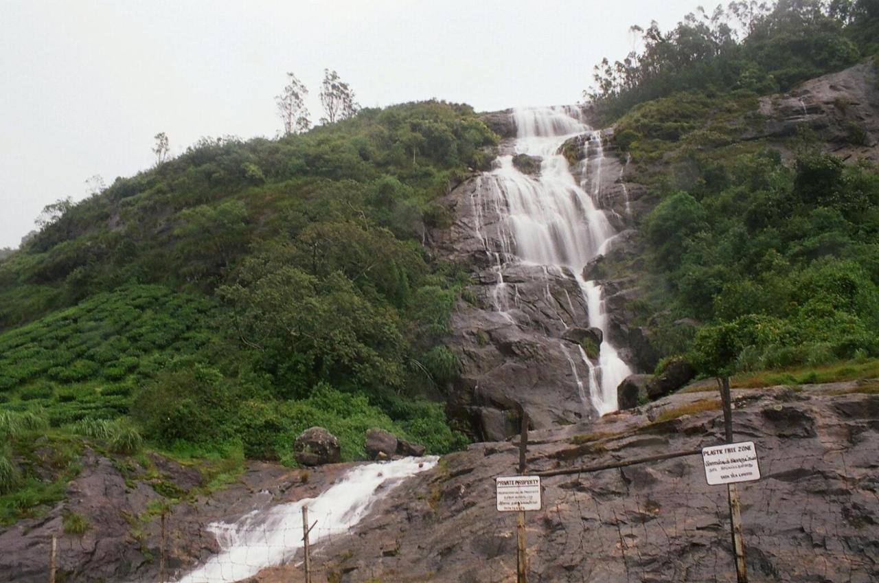 Hotel Emerald Inn Munnar Exterior photo